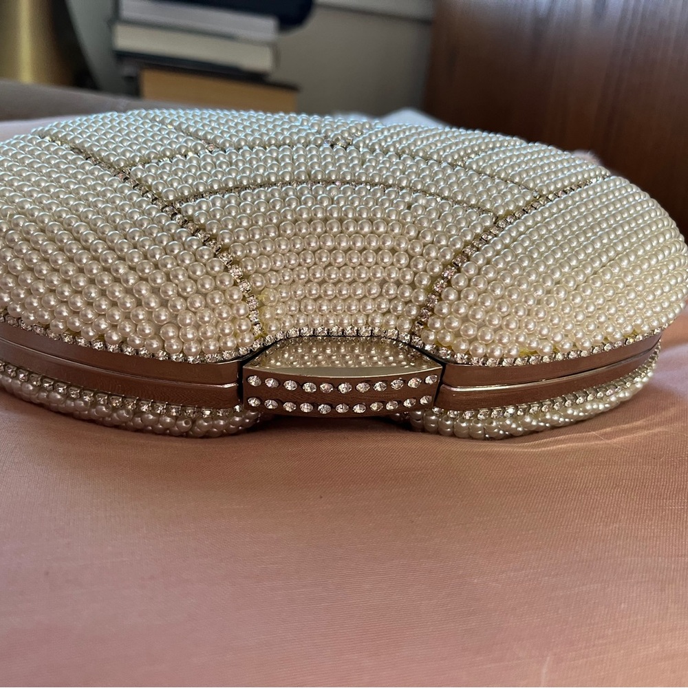 Elegant ladies Evening Bag with pearls and rhinestones in ivory-NEW never used - Picture 5 of 11